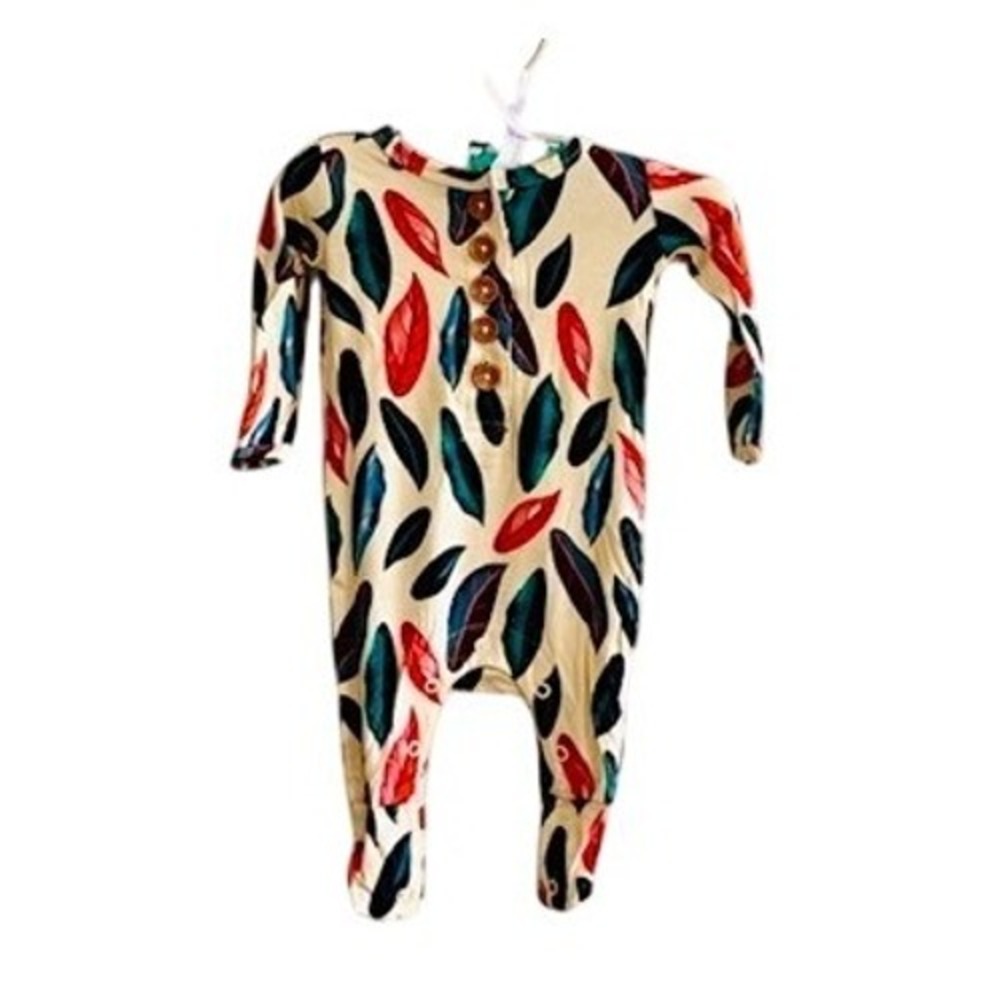 Posh Peanut Bamboo Casper All Over Leaf Print Henley Footie‎ Newborn NEW